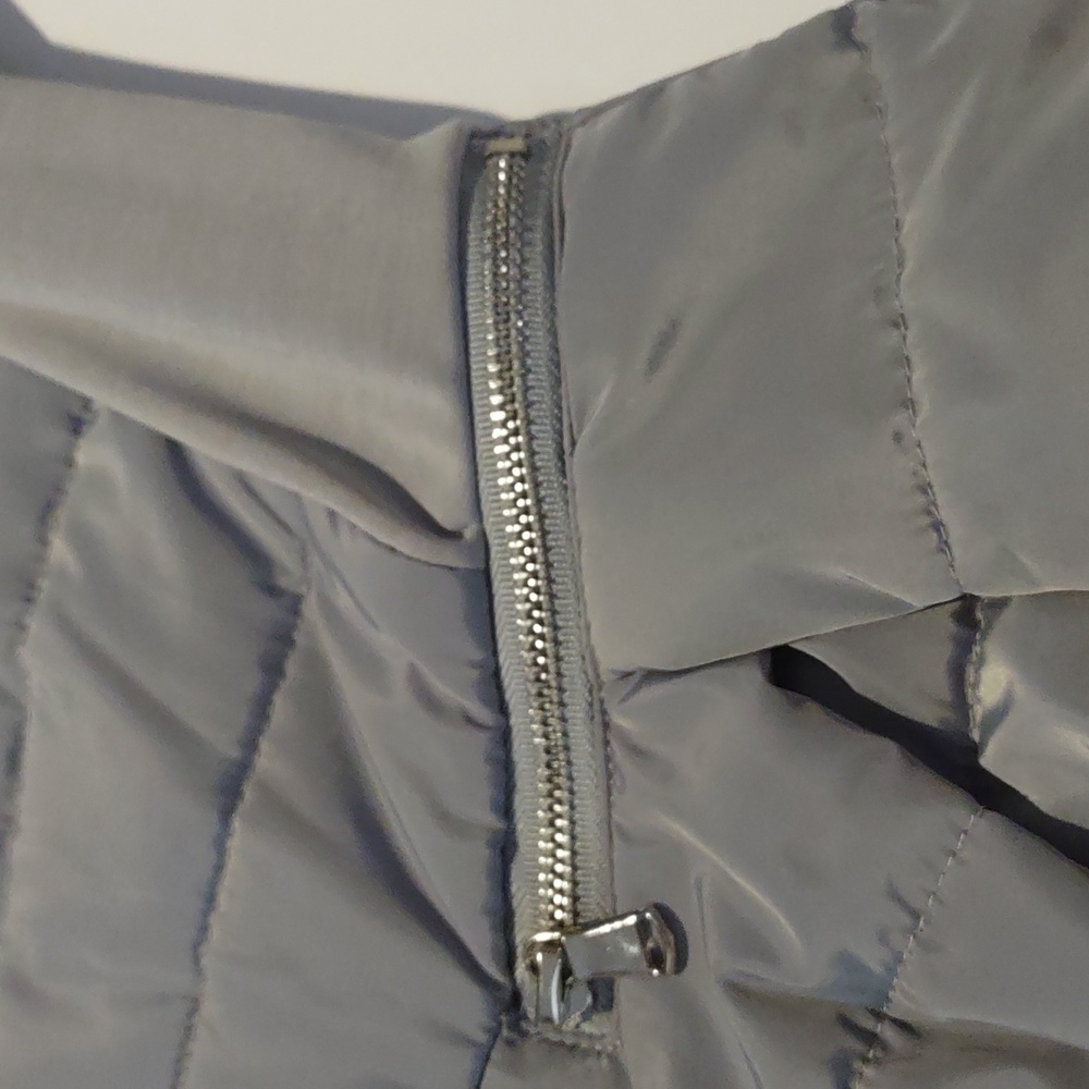 Gray Puffer Jacket - image 6